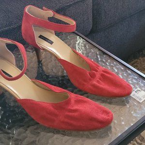 Italian  Maker   red suede shoe